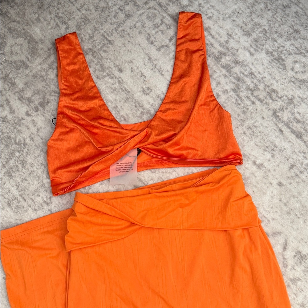 Joana Maxi Skirt Set in Tangerine - Picture 5 of 6
